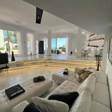 Espectacular Hogar En La Playa Marbella