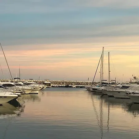 Apartamento Espectacular Hogar En La Playa Marbella